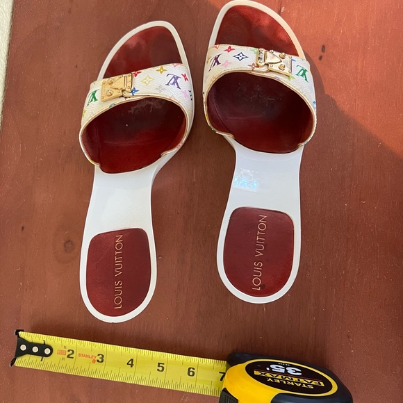 Louis Vuitton Multicolor Monogram Heels - Picture 2 of 6